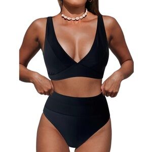 NWT, Large Hilinker Women's Bikini V Neck High Waisted 2 Piece Bathing Suits.